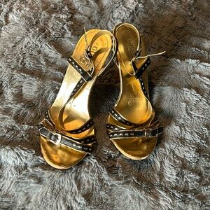 Guess heels. Size 7.